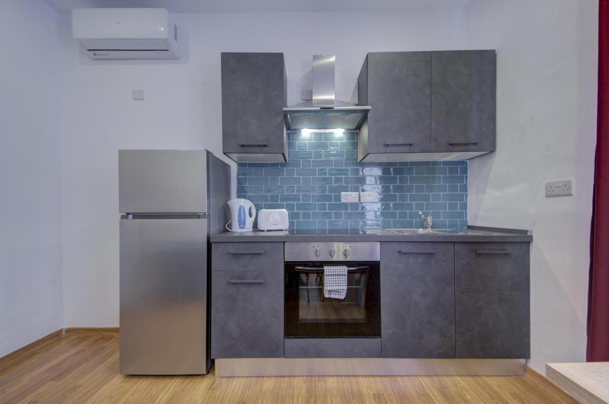 Centre By Shortletsmalta Apartment Sliema