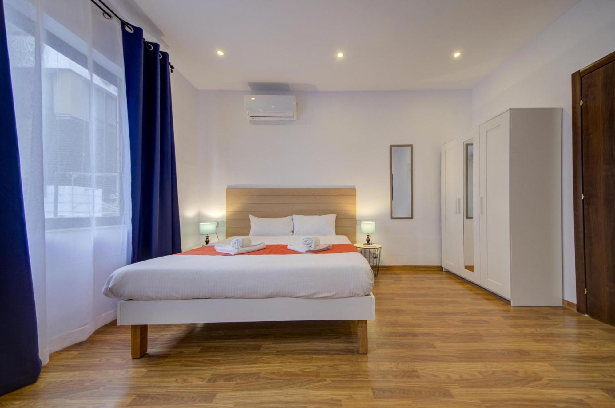 Apartment Centre By Shortletsmalta Sliema
